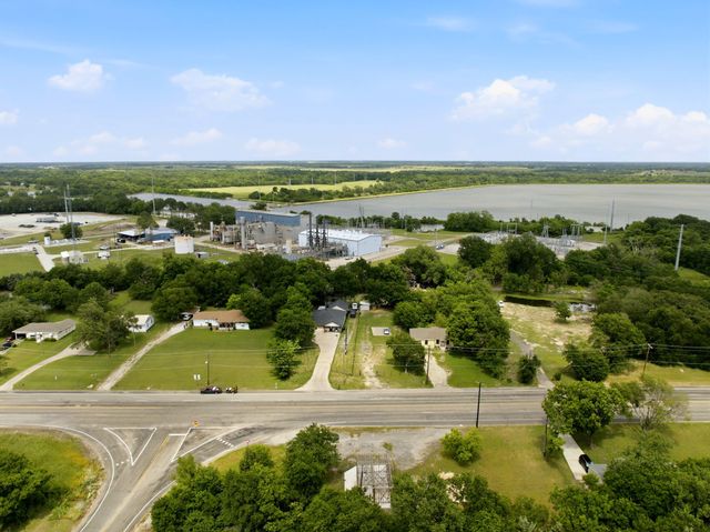 1306 Rees Street, Greenville, TX 75401