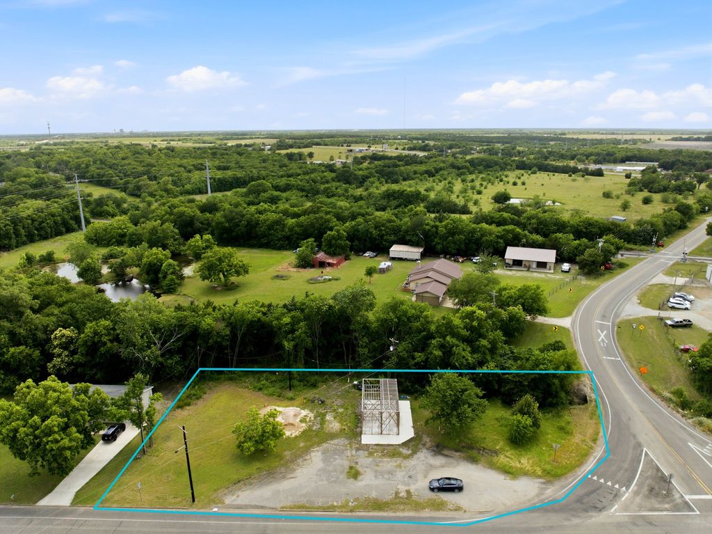 1306 Rees Street, Greenville, TX 75401