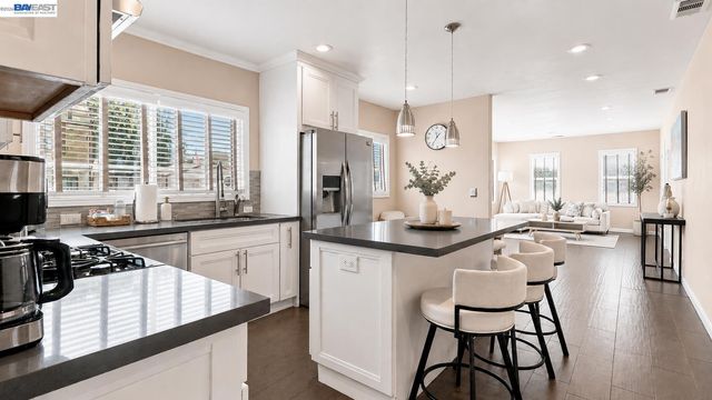 3710 Smith St., Union City, CA 94587