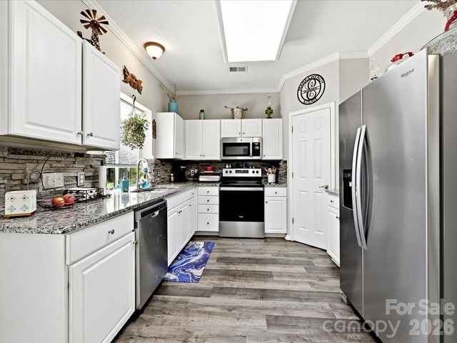 100 Aylesbury Lane, Indian Trail, NC 28079