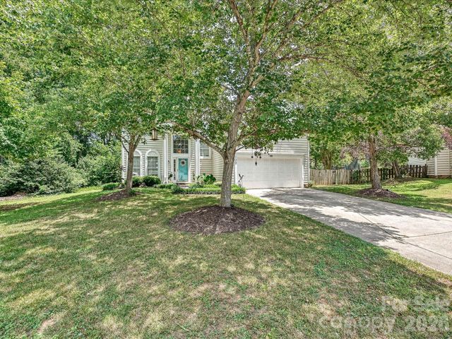 100 Aylesbury Lane, Indian Trail, NC 28079
