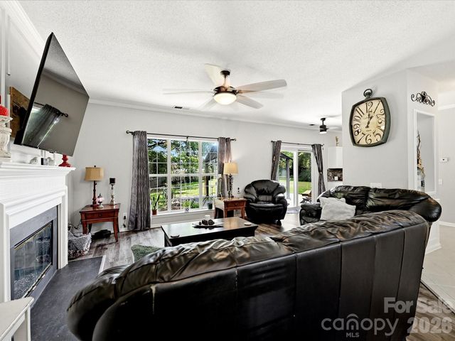 100 Aylesbury Lane, Indian Trail, NC 28079
