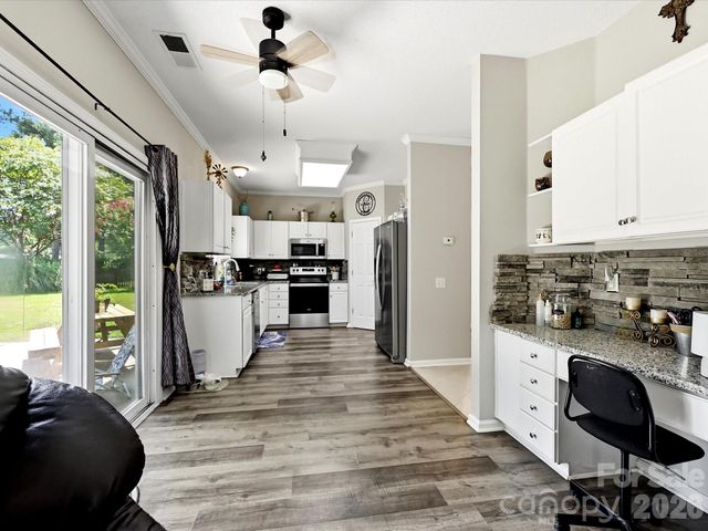 100 Aylesbury Lane, Indian Trail, NC 28079