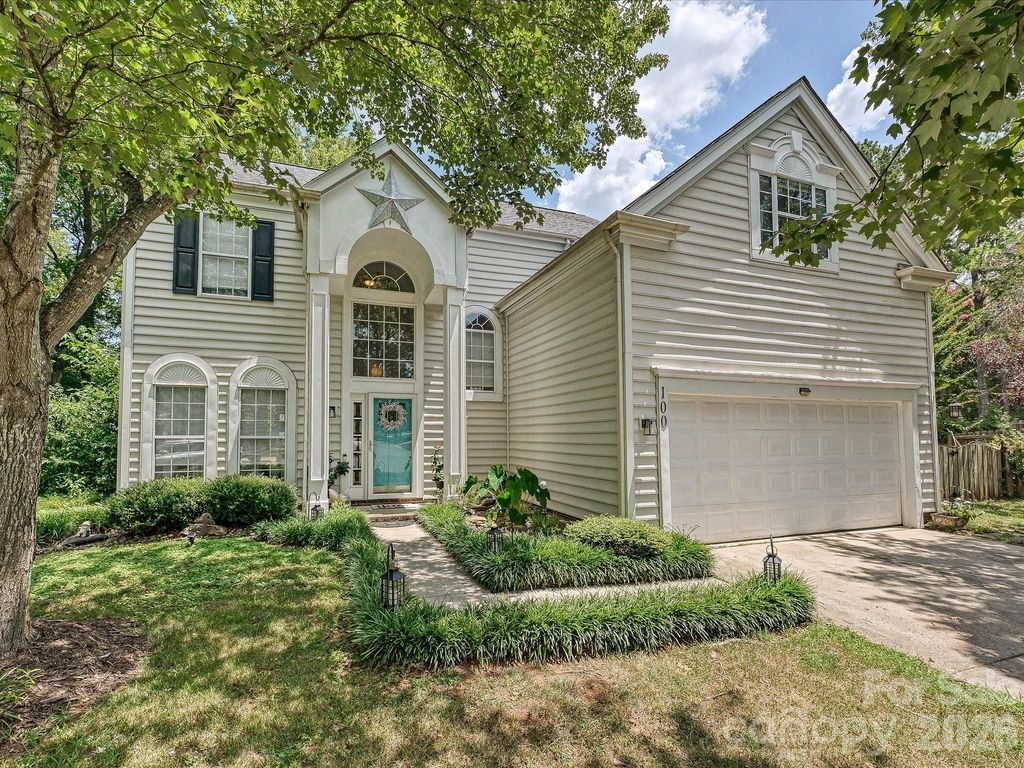 100 Aylesbury Lane, Indian Trail, NC 28079