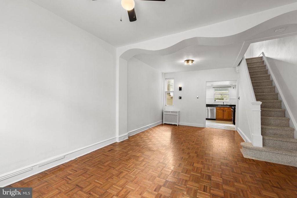 2342 S CHADWICK ST, PHILADELPHIA, PA 19145 — photo 4