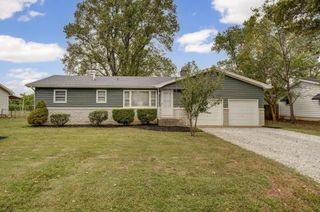 1337 North Fender Avenue, Springfield, MO 65803
