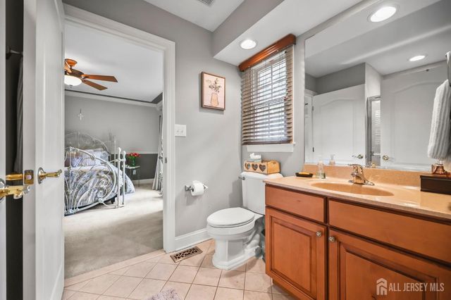 4 Breckenridge Court, Freehold, NJ 07728
