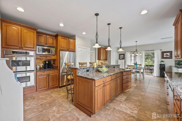 4 Breckenridge Court, Freehold, NJ 07728