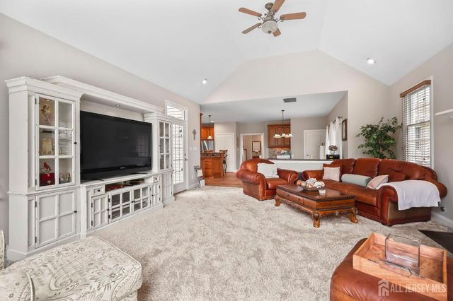4 Breckenridge Court, Freehold, NJ 07728