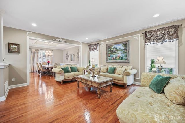 4 Breckenridge Court, Freehold, NJ 07728