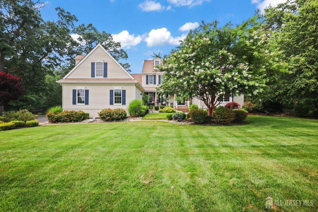 4 Breckenridge Court, Freehold, NJ 07728
