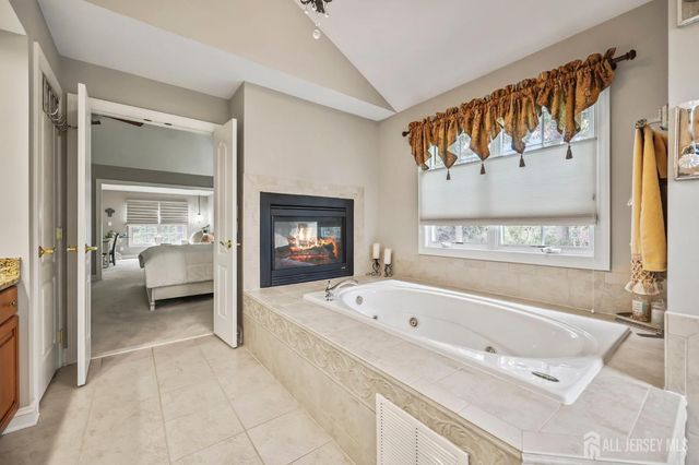 4 Breckenridge Court, Freehold, NJ 07728