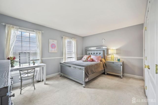 4 Breckenridge Court, Freehold, NJ 07728