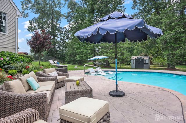 4 Breckenridge Court, Freehold, NJ 07728