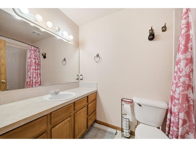 3188 52nd Ave, Greeley, CO 80634