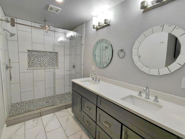 17620 Iron Lane, Edmond, OK 73012