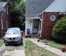 7444 E Brentwood Street, Detroit, MI 48234