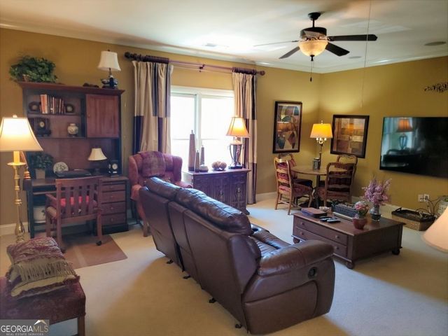 602 Concord Lake Lane SE, Smyrna, GA 30082
