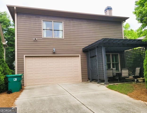 602 Concord Lake Lane SE, Smyrna, GA 30082