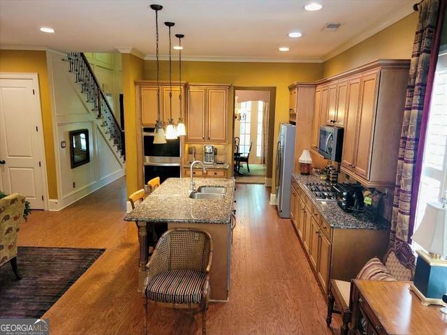 602 Concord Lake Lane SE, Smyrna, GA 30082
