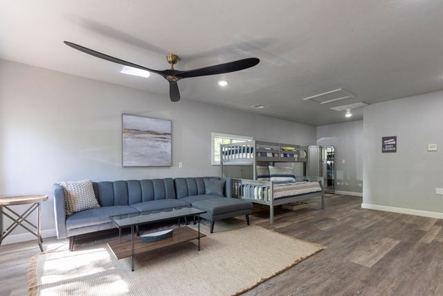 31045 Forrest Drive, Afton, OK 74331