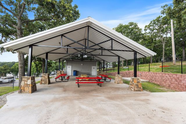 31045 Forrest Drive, Afton, OK 74331