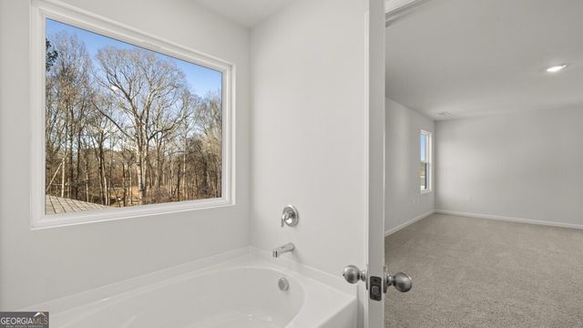 128 King Village, Braselton, GA 30517