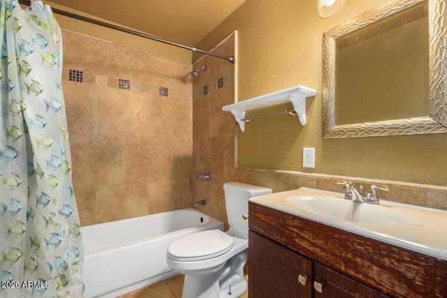 7340 N 7th Avenue, Phoenix, AZ 85021