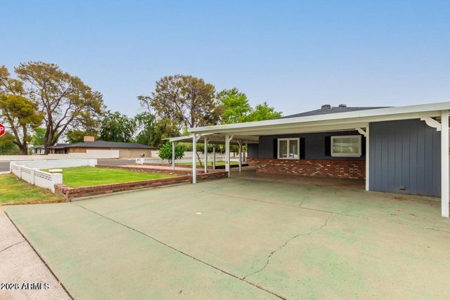 7340 N 7th Avenue, Phoenix, AZ 85021