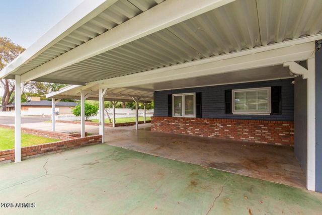 7340 N 7th Avenue, Phoenix, AZ 85021