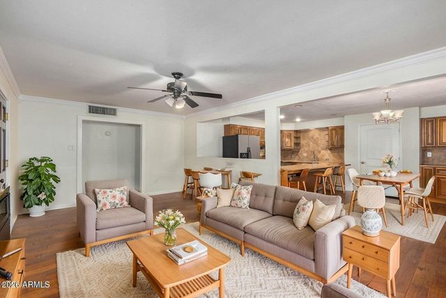 7340 N 7th Avenue, Phoenix, AZ 85021