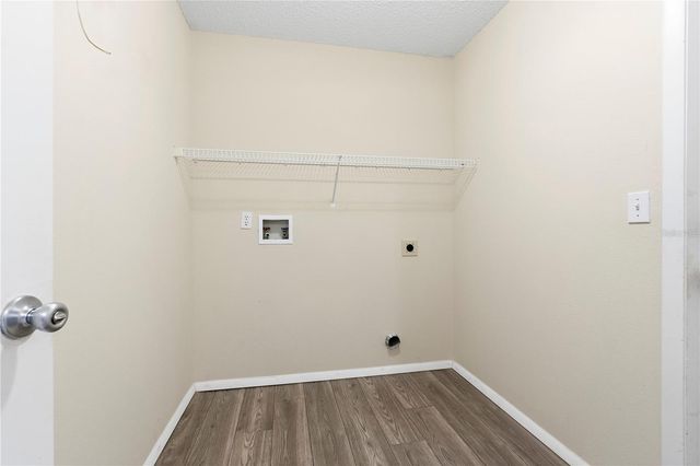 4951 AUGUSTA AVENUE, Oldsmar, FL 34677