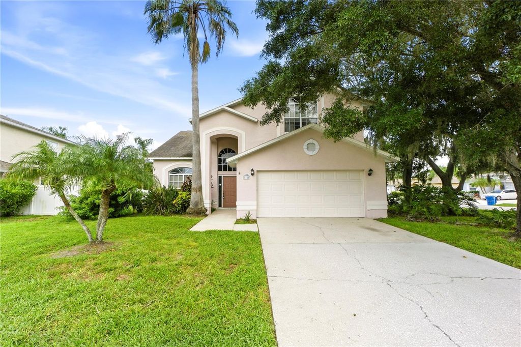 Image 2 of property listing at 4951 AUGUSTA AVENUE, Oldsmar, FL 34677