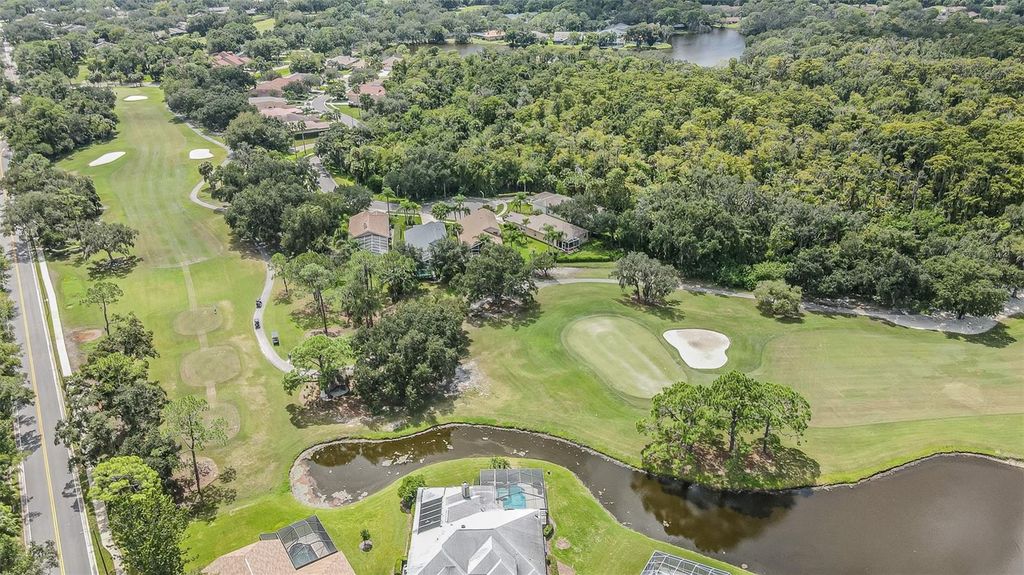 Image 11 of property listing at 4951 AUGUSTA AVENUE, Oldsmar, FL 34677