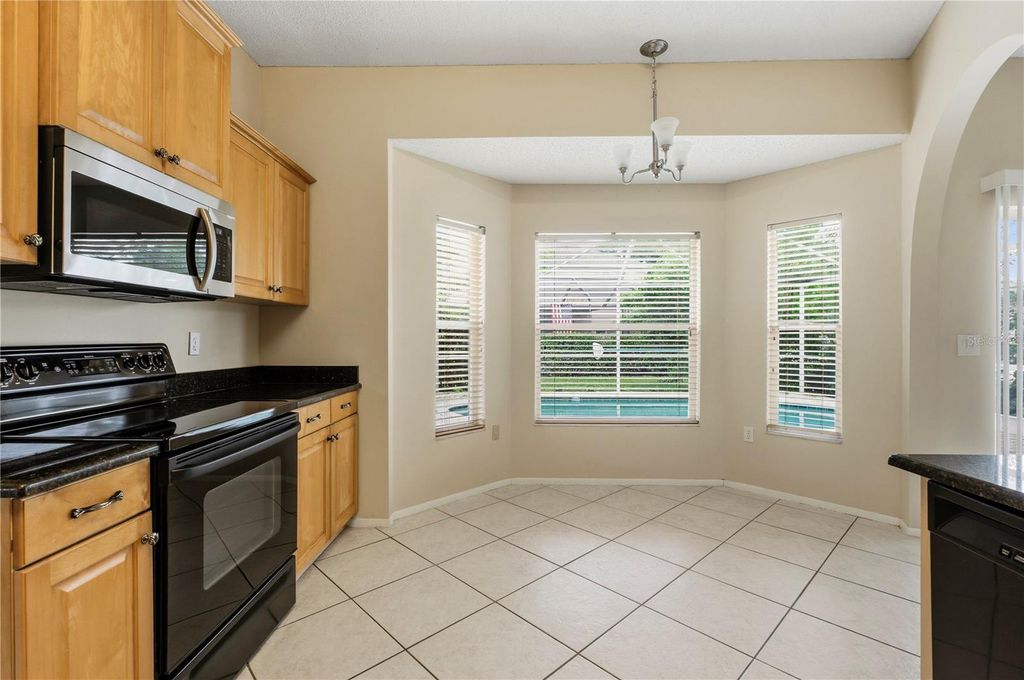 Image 29 of property listing at 4951 AUGUSTA AVENUE, Oldsmar, FL 34677