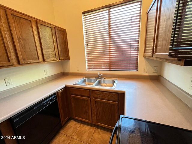 9233 E Neville Avenue 1061, Mesa, AZ 85209