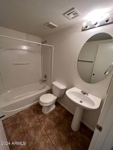 9233 E Neville Avenue 1061, Mesa, AZ 85209