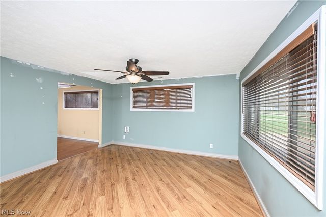 1922 Edgewood Drive, Twinsburg, OH 44087