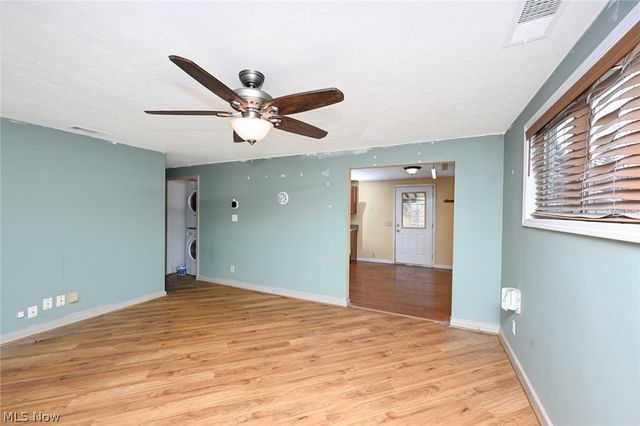 1922 Edgewood Drive, Twinsburg, OH 44087