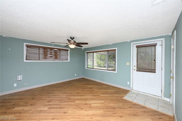 1922 Edgewood Drive, Twinsburg, OH 44087