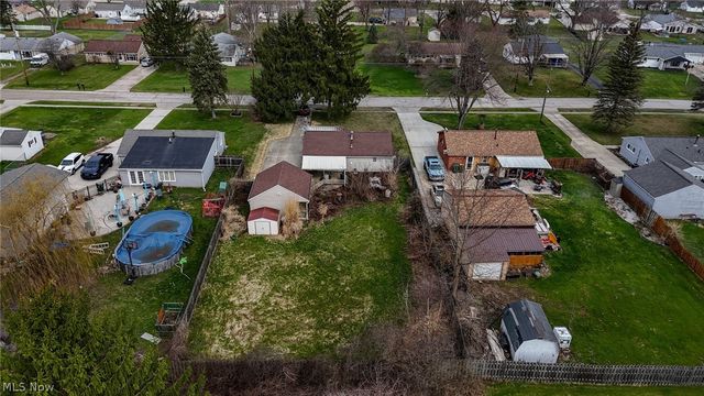 1922 Edgewood Drive, Twinsburg, OH 44087