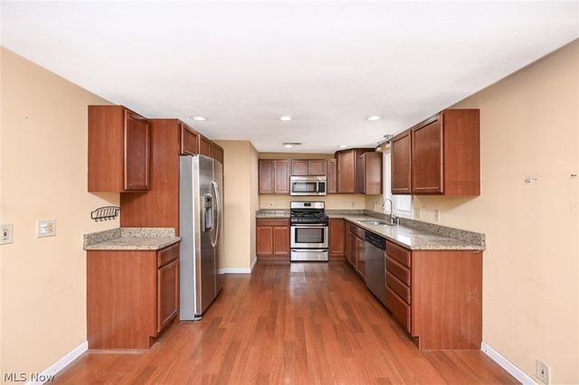 1922 Edgewood Drive, Twinsburg, OH 44087