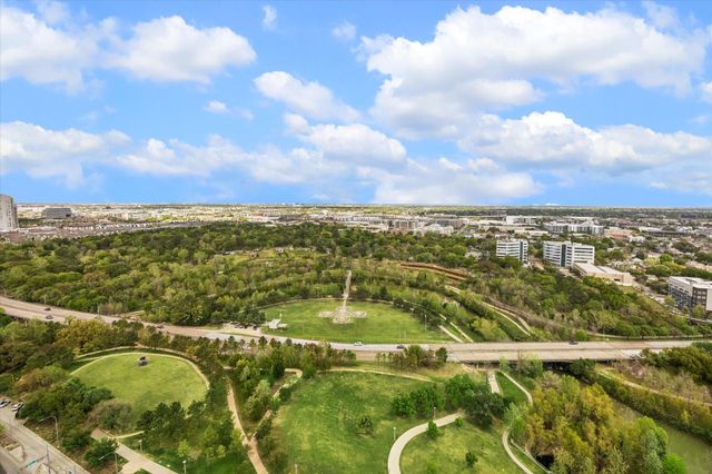 1711 Allen Parkway 2106, Houston, TX 77019
