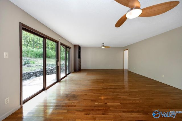 1401 Cass Circle, Huntsville, AL 35801