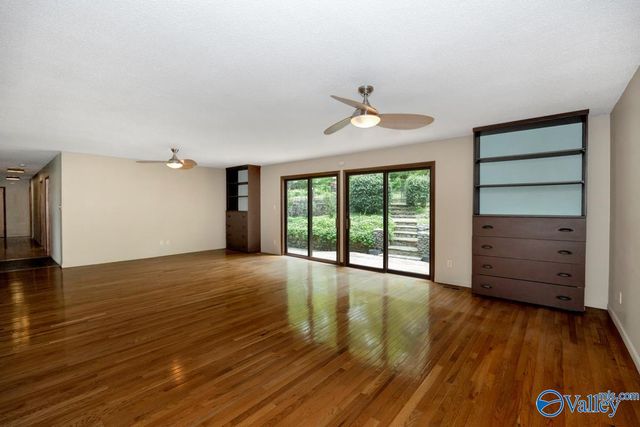 1401 Cass Circle, Huntsville, AL 35801