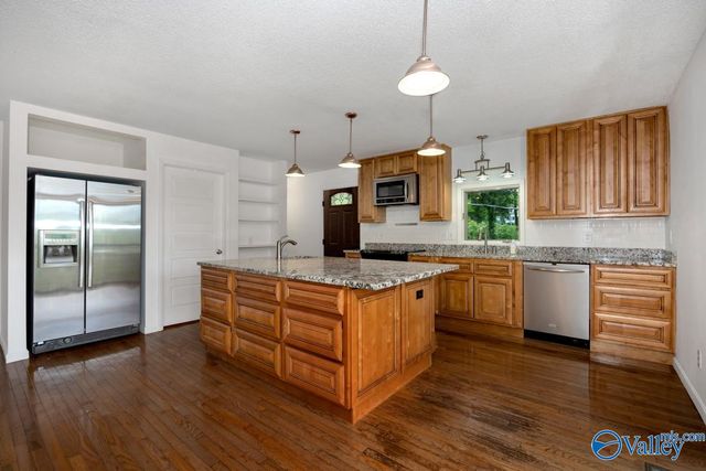 1401 Cass Circle, Huntsville, AL 35801