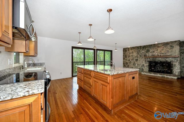 1401 Cass Circle, Huntsville, AL 35801