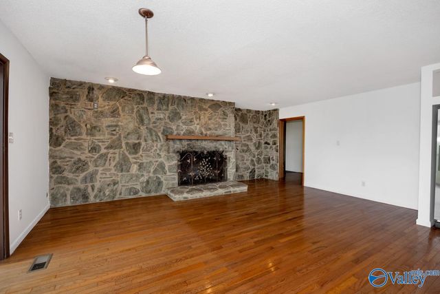 1401 Cass Circle, Huntsville, AL 35801