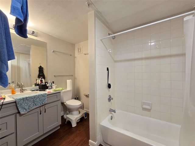 2320 Gracy Farms LN 916, Austin, TX 78758