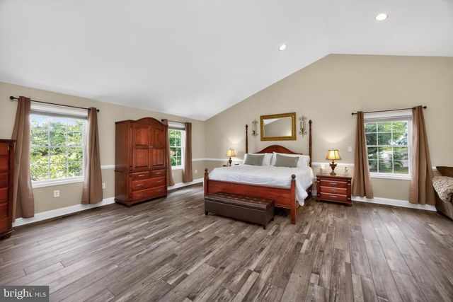 1001 MICHAEL LN, Eagleville, PA 19403